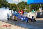Tony Myers - NHRA Top Dragster - 6.30's @ 215

Engine: 548 'Blower' Series